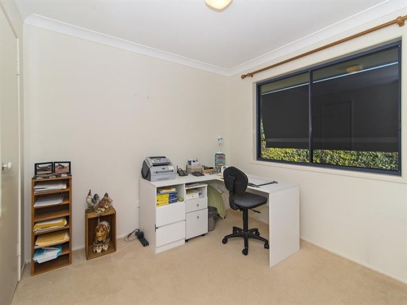 12 Highland Park Rd, Meringandan West QLD 4352