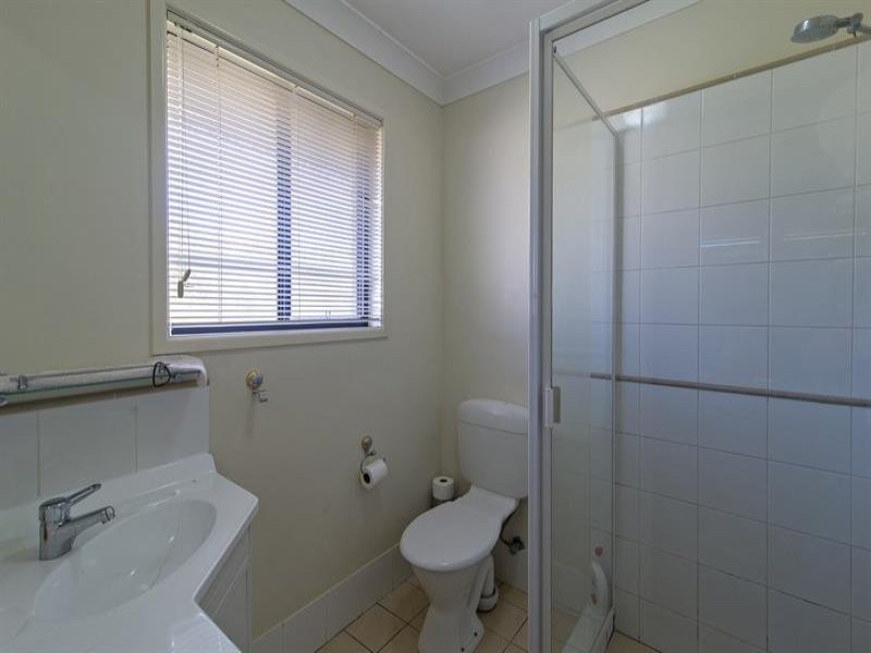 12 Highland Park Rd, Meringandan West QLD 4352