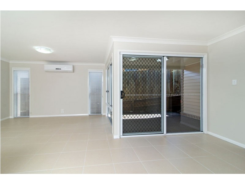 4/4 Alistair Street, Glenvale QLD 4350