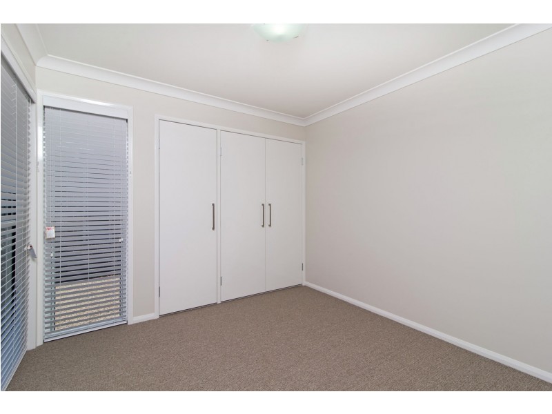 4/4 Alistair Street, Glenvale QLD 4350