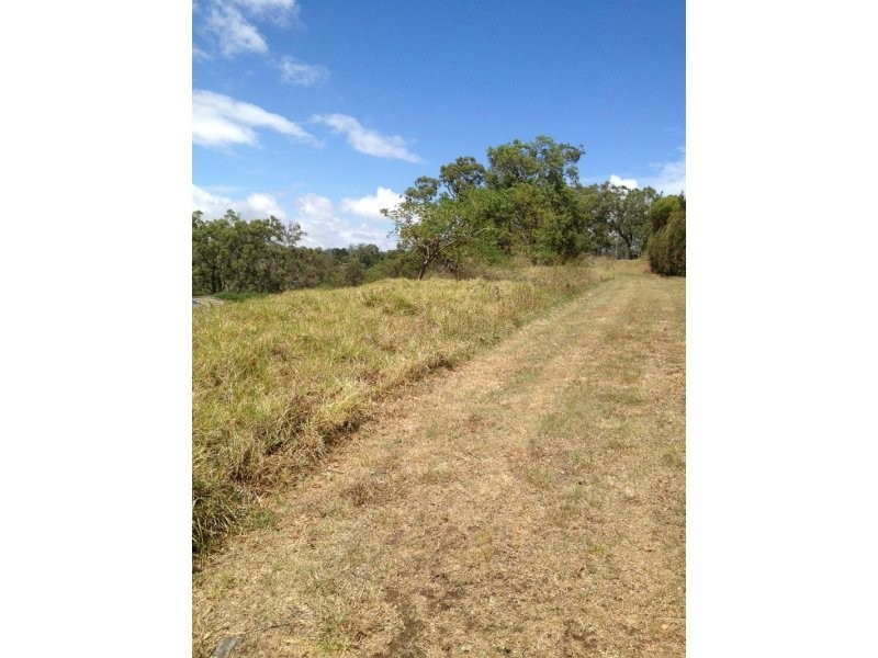 6 Ryans Drive, Cotswold Hills QLD 4350