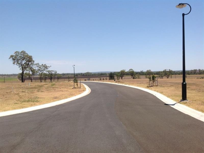 6 Derby Drive, Rosenthal Heights QLD 4370