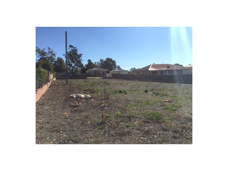 8 Vanity Street, Rockville QLD 4350