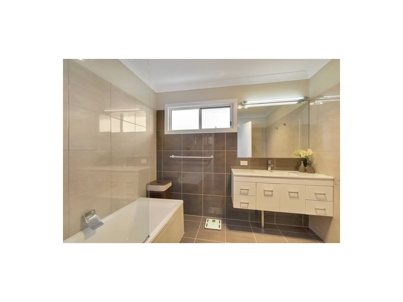 3 Maker Street, Rangeville QLD 4350