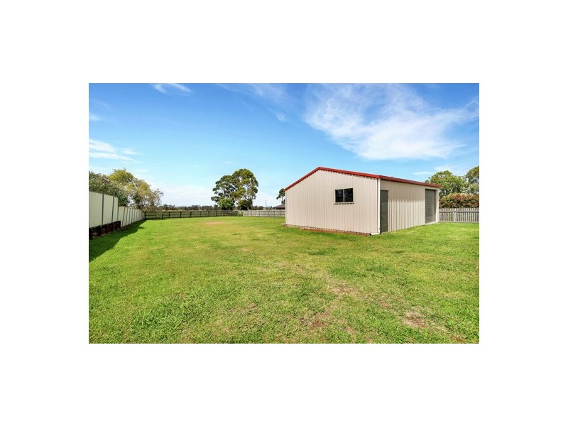 11 Elizabeth Street, Westbrook QLD 4350