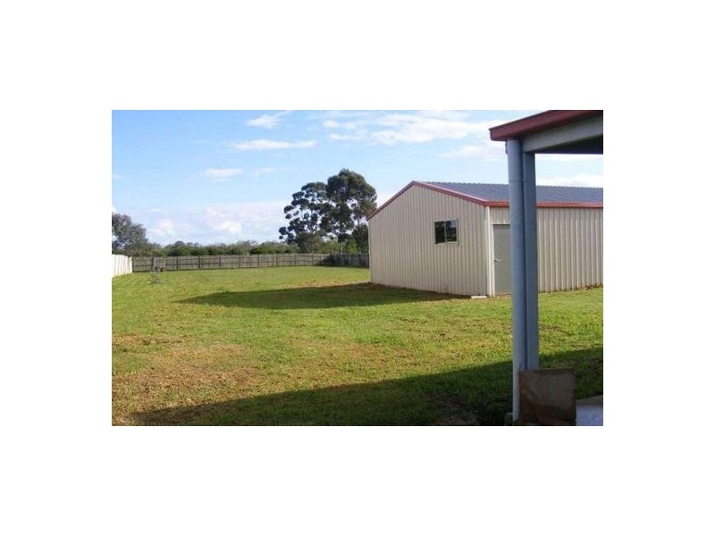11 Elizabeth Street, Westbrook QLD 4350