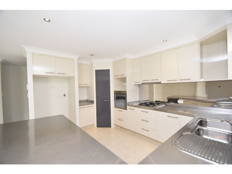 12 Quail Street, Rangeville QLD 4350