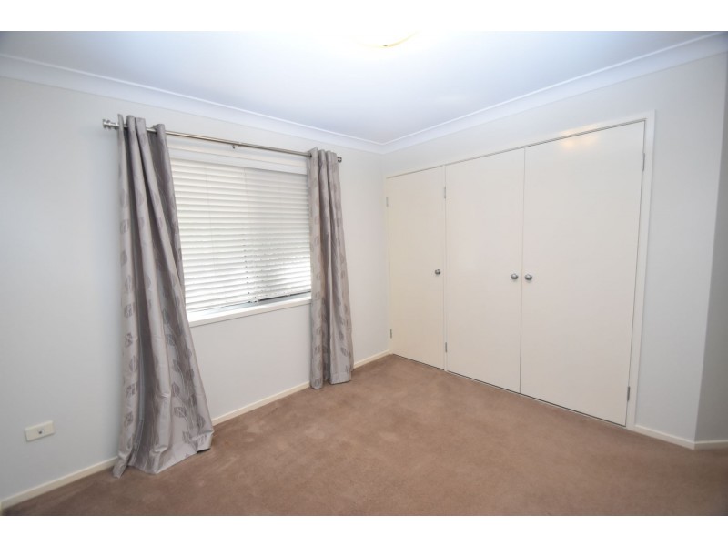 12 Quail Street, Rangeville QLD 4350