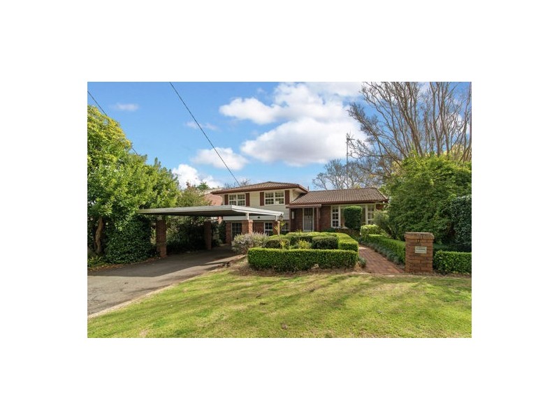 11 Starkey Court, Rangeville QLD 4350