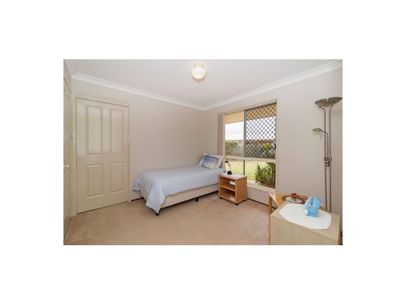 7 Hennenlotter Court, Kearneys Spring QLD 4350