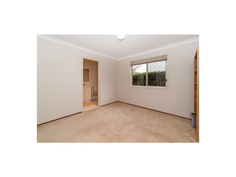 7 Hennenlotter Court, Kearneys Spring QLD 4350