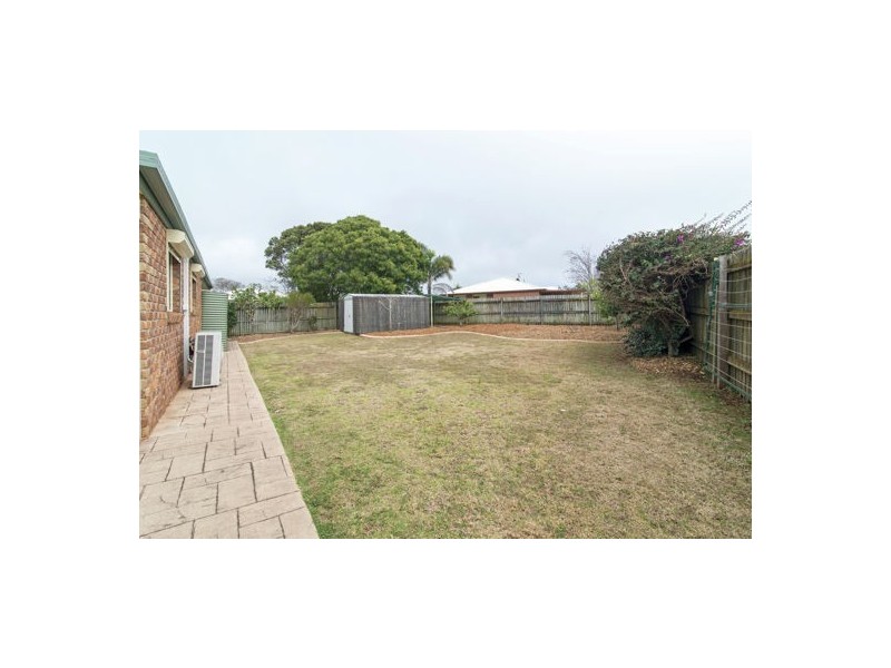 7 Hennenlotter Court, Kearneys Spring QLD 4350
