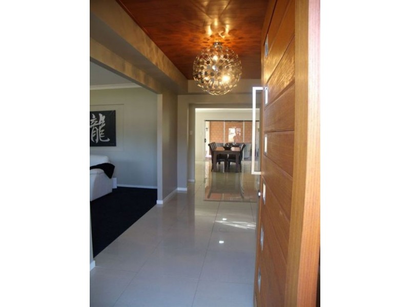 4 Acacia Ave, Top Camp QLD 4350