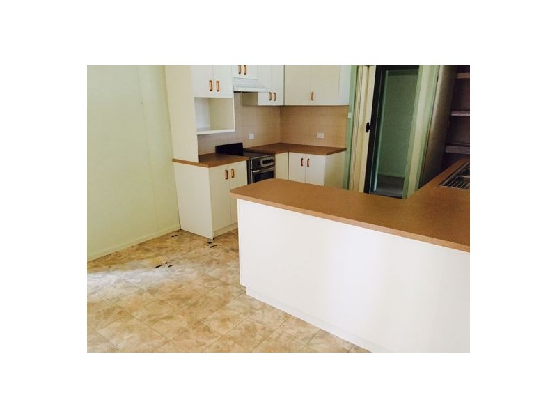 1 Clearview Street, Rockville QLD 4350