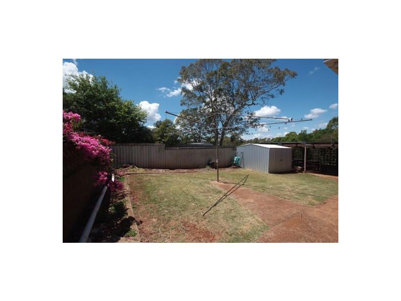 1 Clearview Street, Rockville QLD 4350