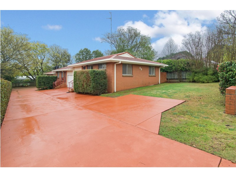 49 Kate Street, Harlaxton QLD 4350