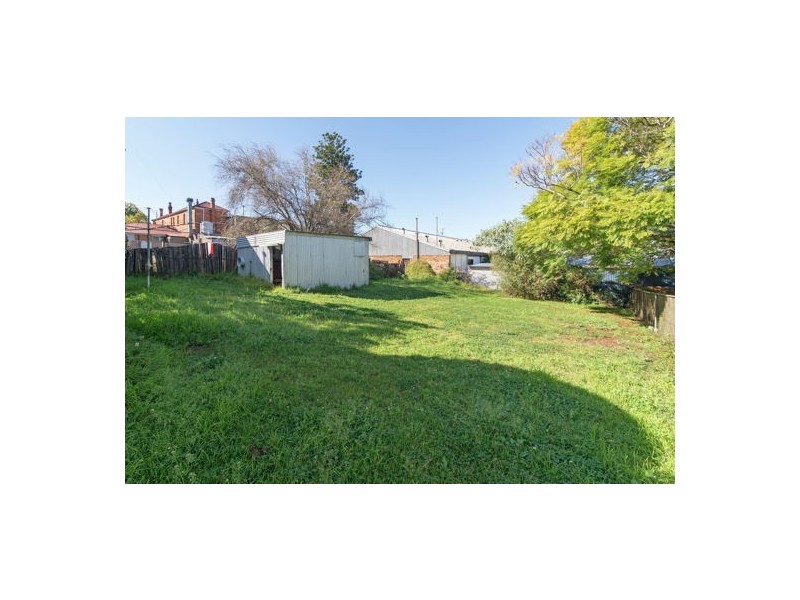 4 Kelfield Street, North Toowoomba QLD 4350