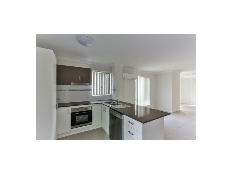 18/303 Bridge Street, Newtown QLD 4350