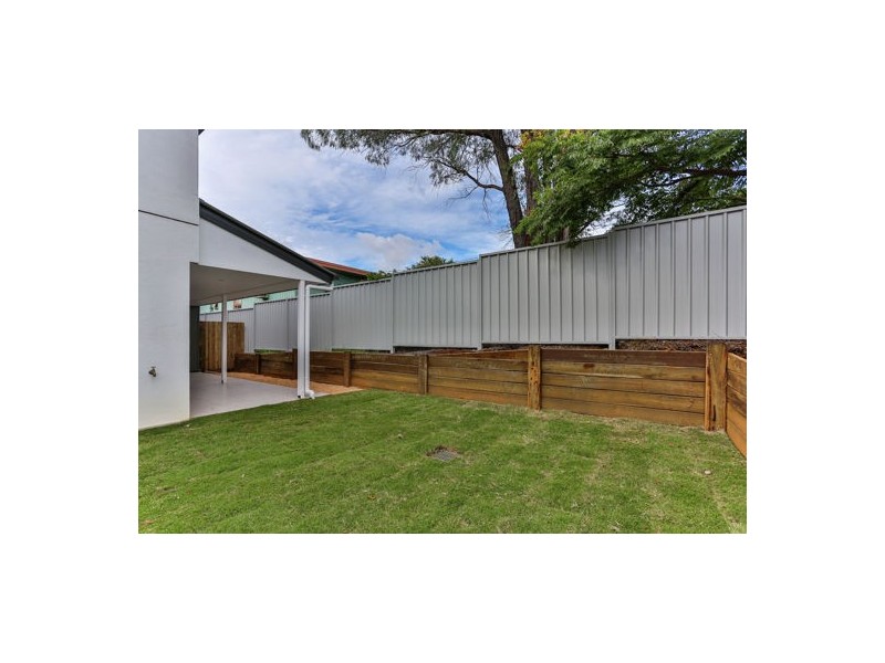 18/303 Bridge Street, Newtown QLD 4350