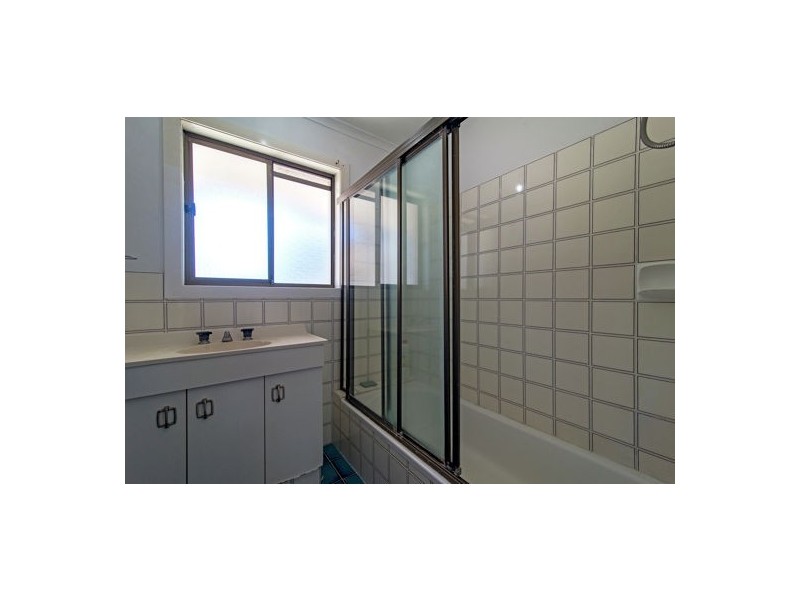 5/2 Benjamin Street, Mount Lofty QLD 4350