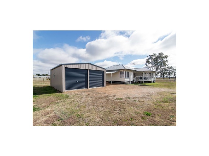 39 East Street, Clifton QLD 4361