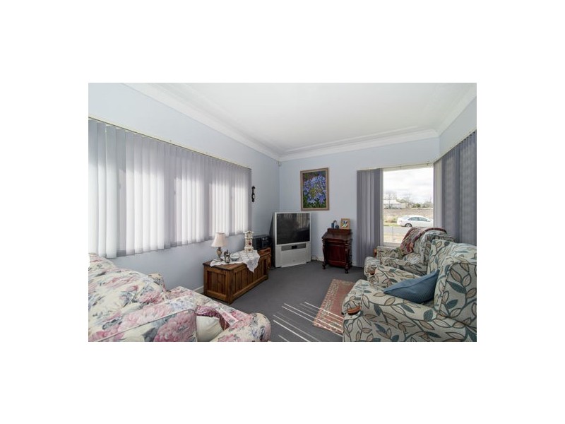 39 East Street, Clifton QLD 4361