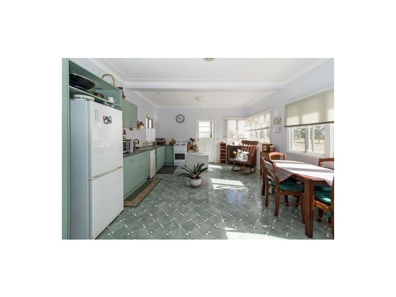 39 East Street, Clifton QLD 4361