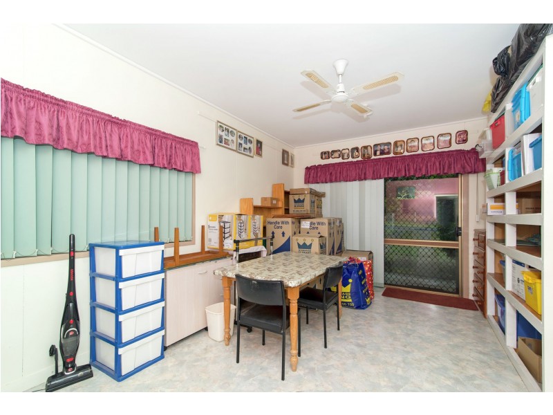 14 Werth Street, Oakey QLD 4401