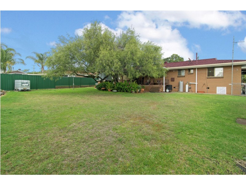 14 Werth Street, Oakey QLD 4401