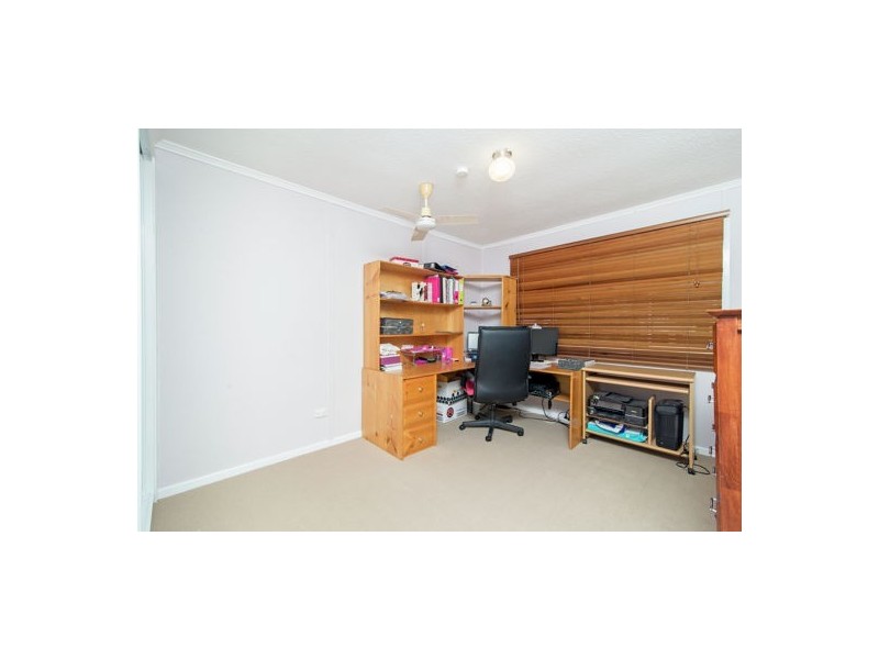 17 Tara Street, Wilsonton QLD 4350