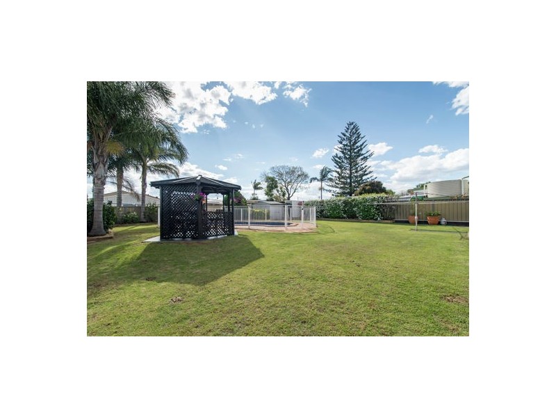 17 Tara Street, Wilsonton QLD 4350