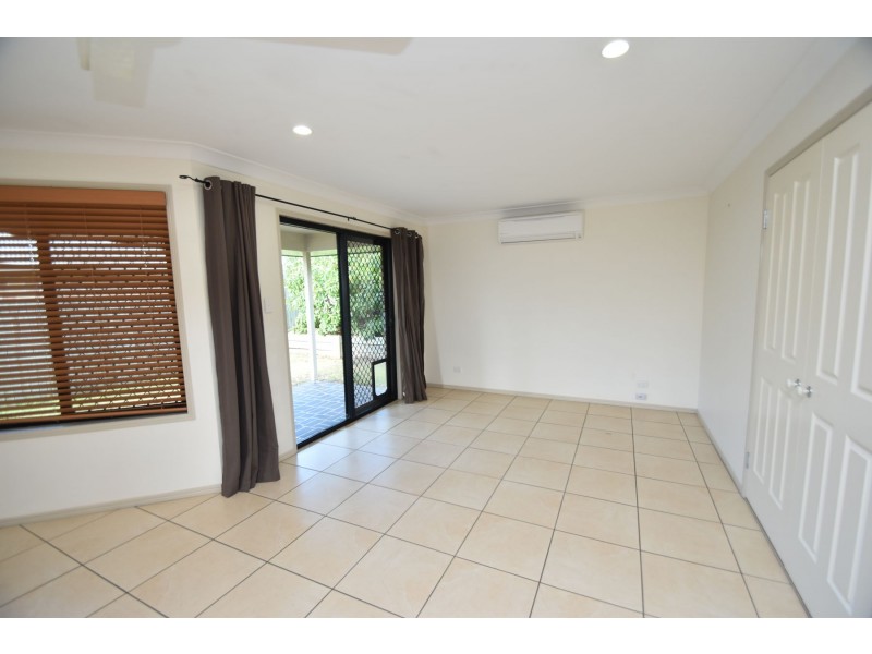 6 Wareena Crescent, Glenvale QLD 4350