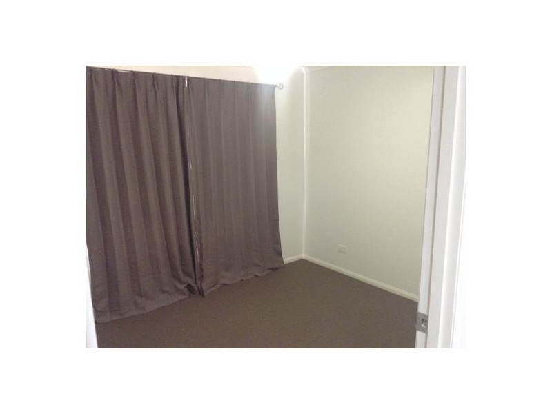 16 Barton St, Greenmount QLD 4359