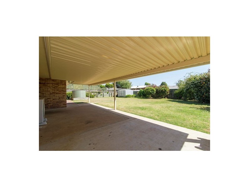 3 Fern Drive, Kearneys Spring QLD 4350
