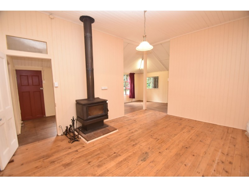 28 Ruthven Street, Harlaxton QLD 4350