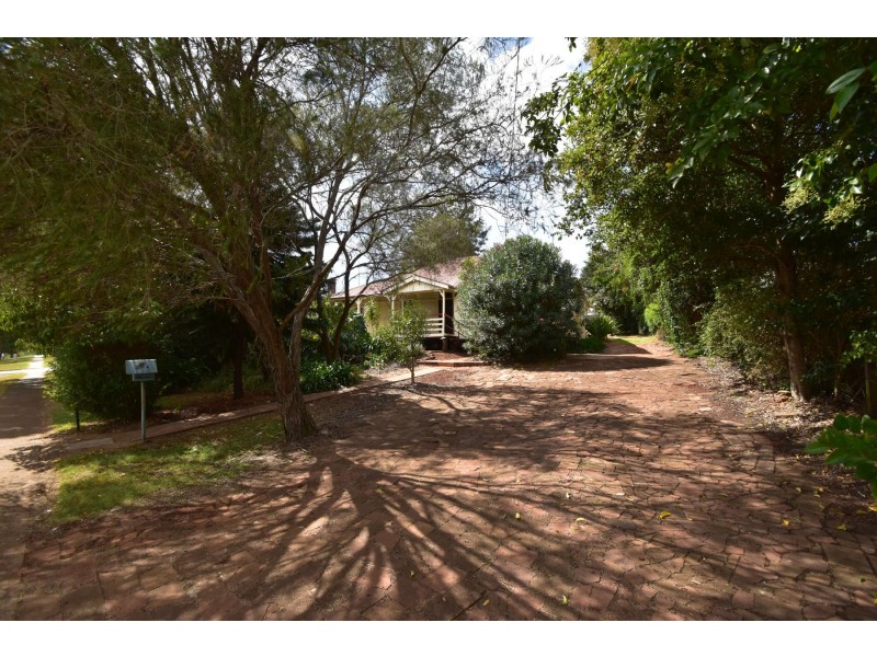 28 Ruthven Street, Harlaxton QLD 4350