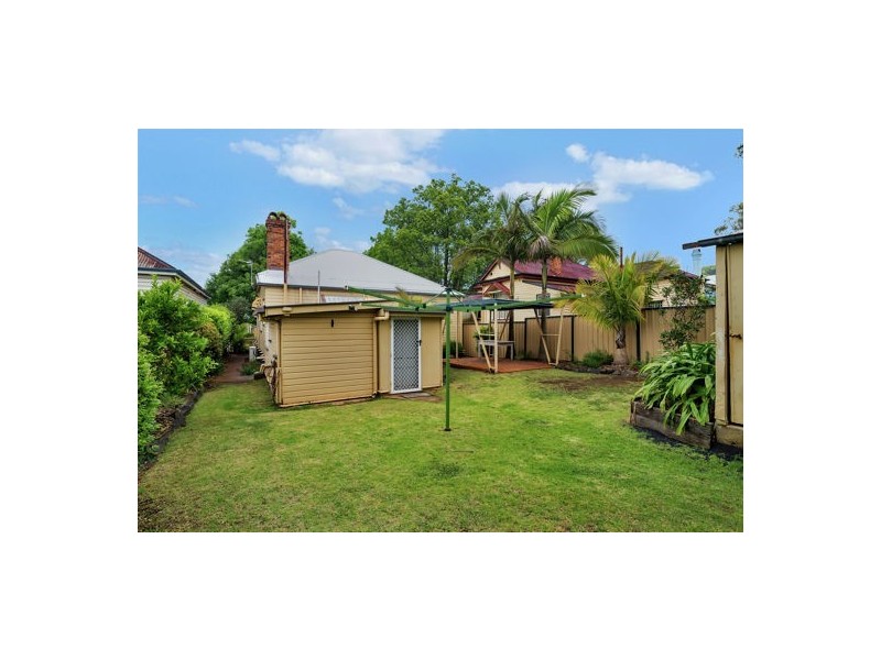 11 Isabel Street, Toowoomba City QLD 4350