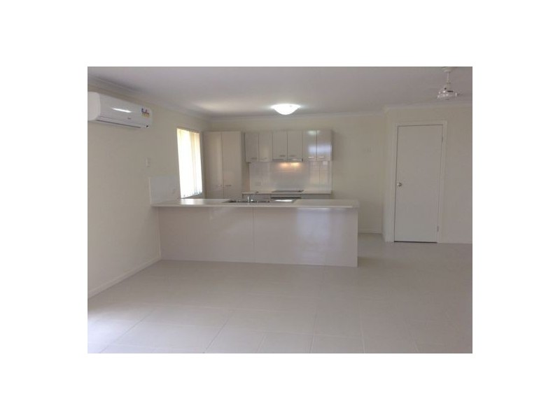 11 Abbey Street, Cranley QLD 4350