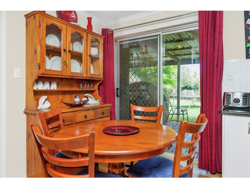 19 Claret Street, Wilsonton Heights QLD 4350