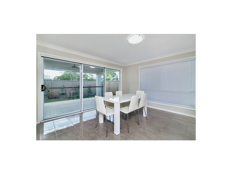 2/5 Third Avenue, Harristown QLD 4350