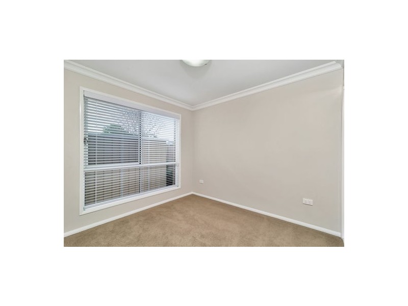 2/5 Third Avenue, Harristown QLD 4350