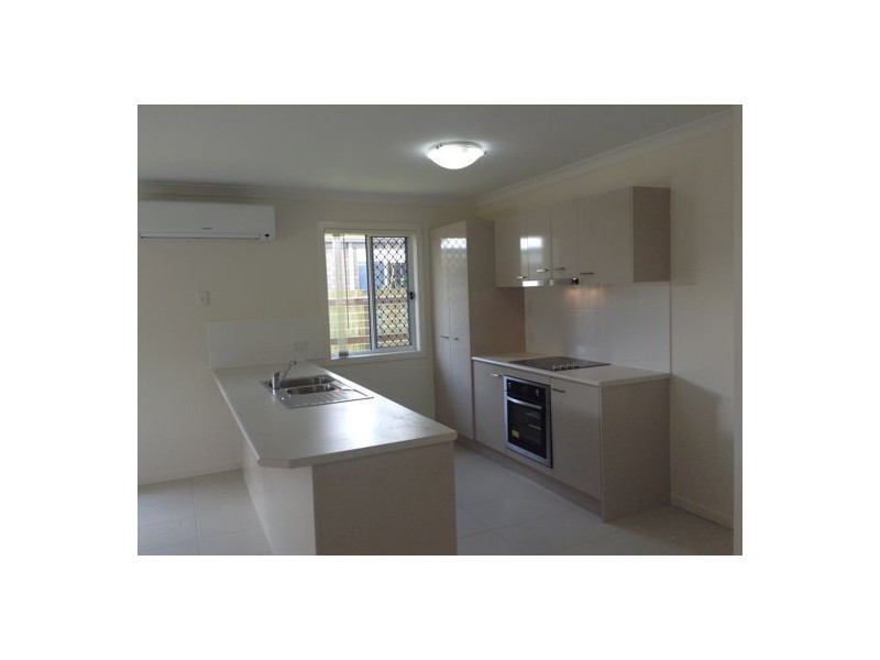 68 Wandsworth Street, Cranley QLD 4350