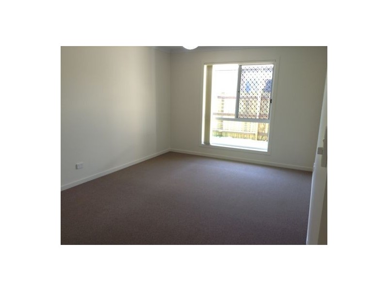 68 Wandsworth Street, Cranley QLD 4350