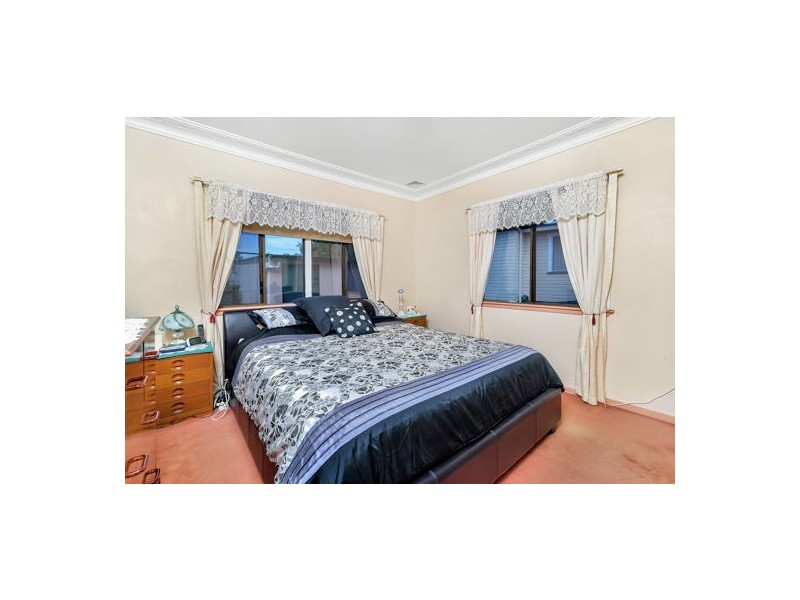 5 Goode Street, Newtown QLD 4350