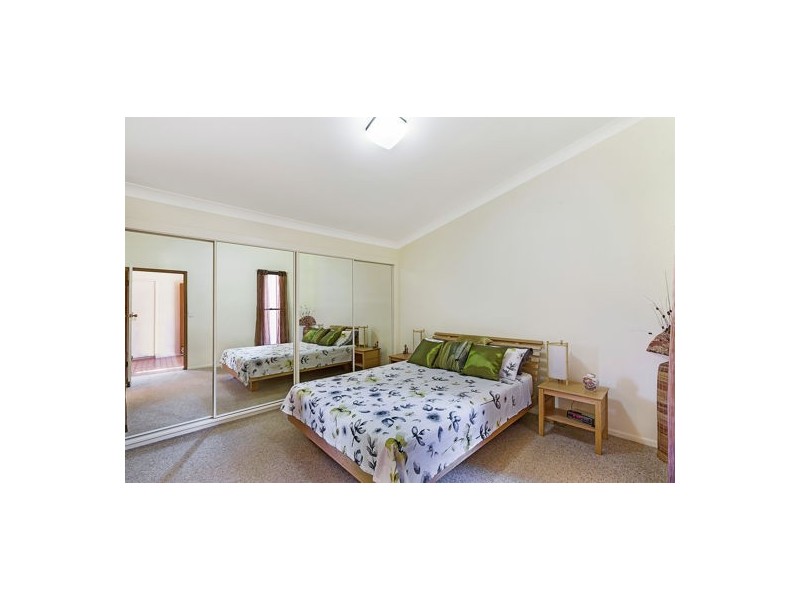 16 Niddrie Drive, Middle Ridge QLD 4350