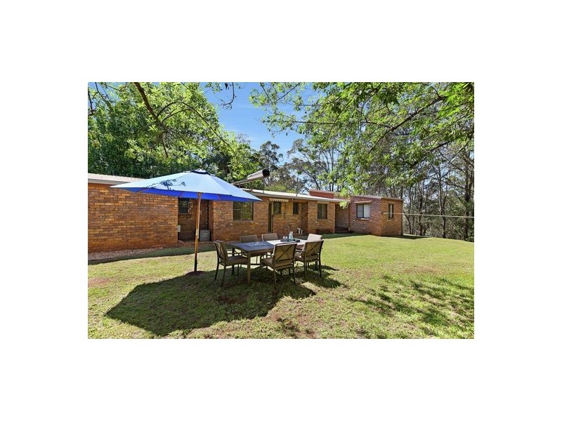 16 Niddrie Drive, Middle Ridge QLD 4350