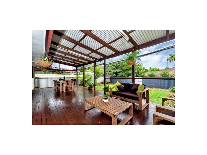 16 Sapphire Court, Kearneys Spring QLD 4350