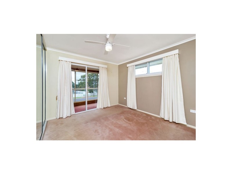 17 Hampton Street, Newtown QLD 4350