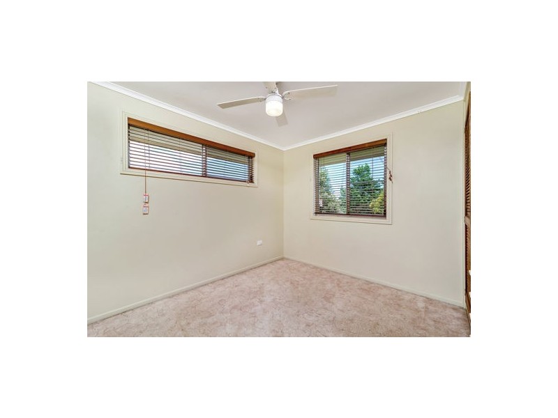 17 Hampton Street, Newtown QLD 4350