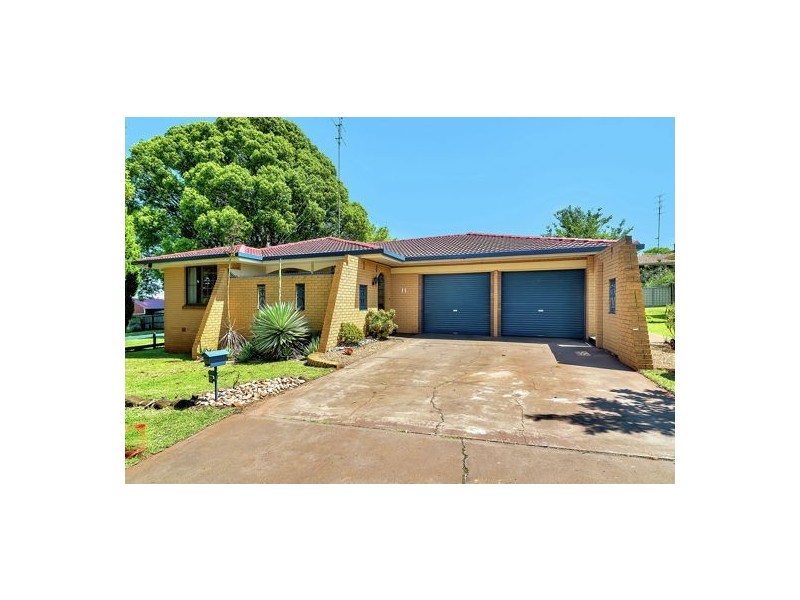 11 Naranga Street, Rangeville QLD 4350